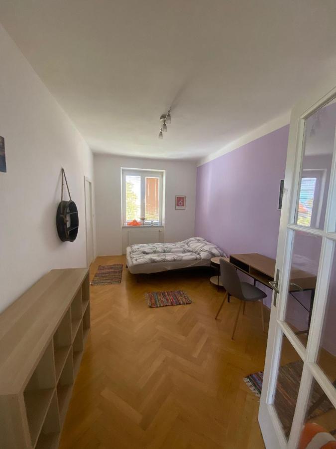 Vila Malvazinky Prague Exterior photo